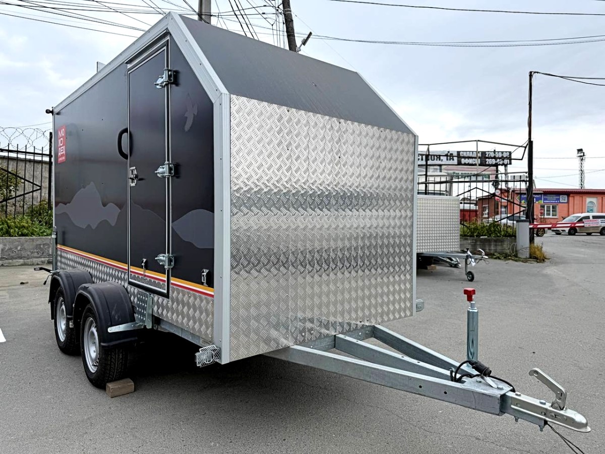 Фургон "МОЛОДЕЦ" 3,5х1,5/1,65 (R13х2) Черный (ЕА180932H4MC30077) фото