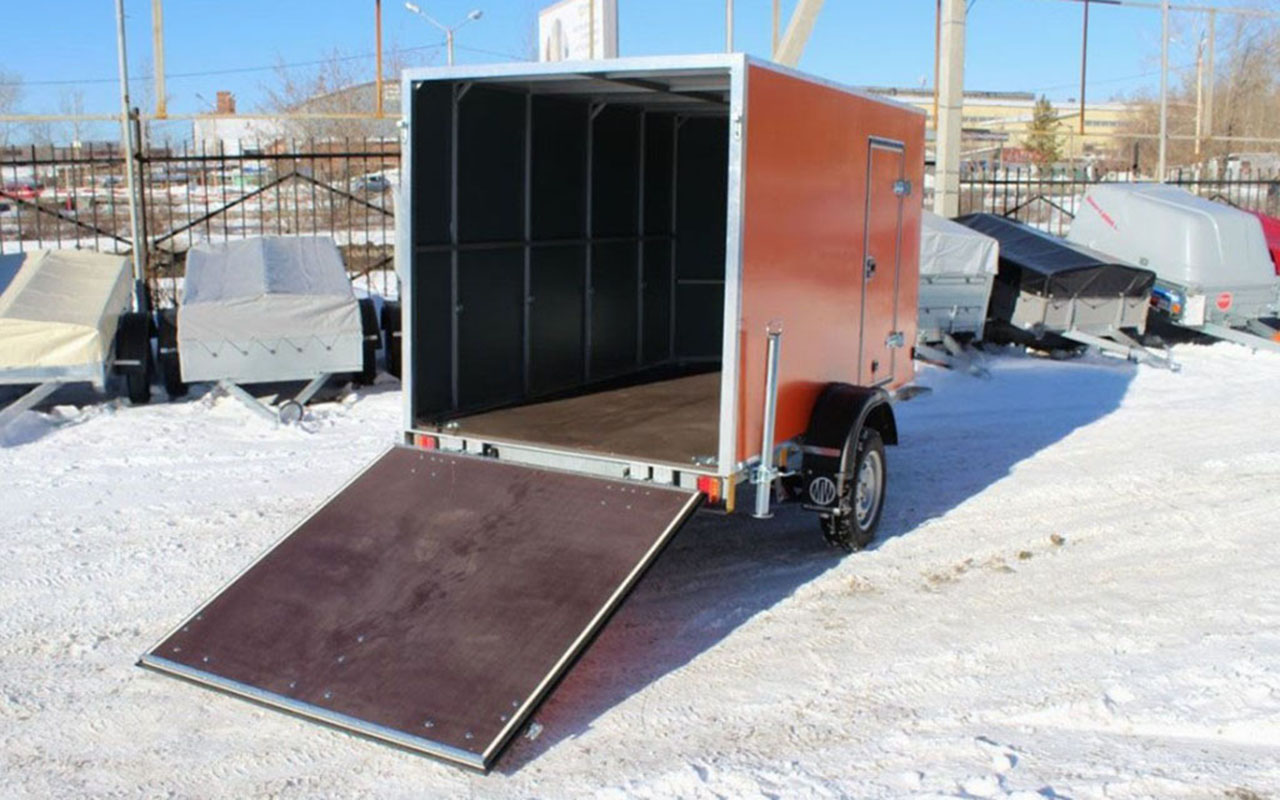 Прицеп — Фургон "МОЛОДЕЦ" 2.5х1.5 (R13) фото