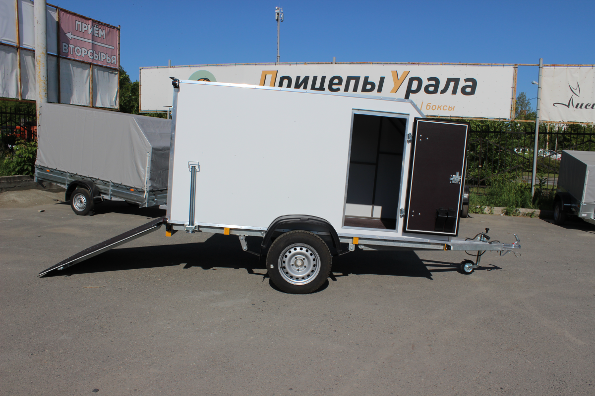 Прицеп — Фургон "МОЛОДЕЦ" 3.0×1.5м (R13) фото