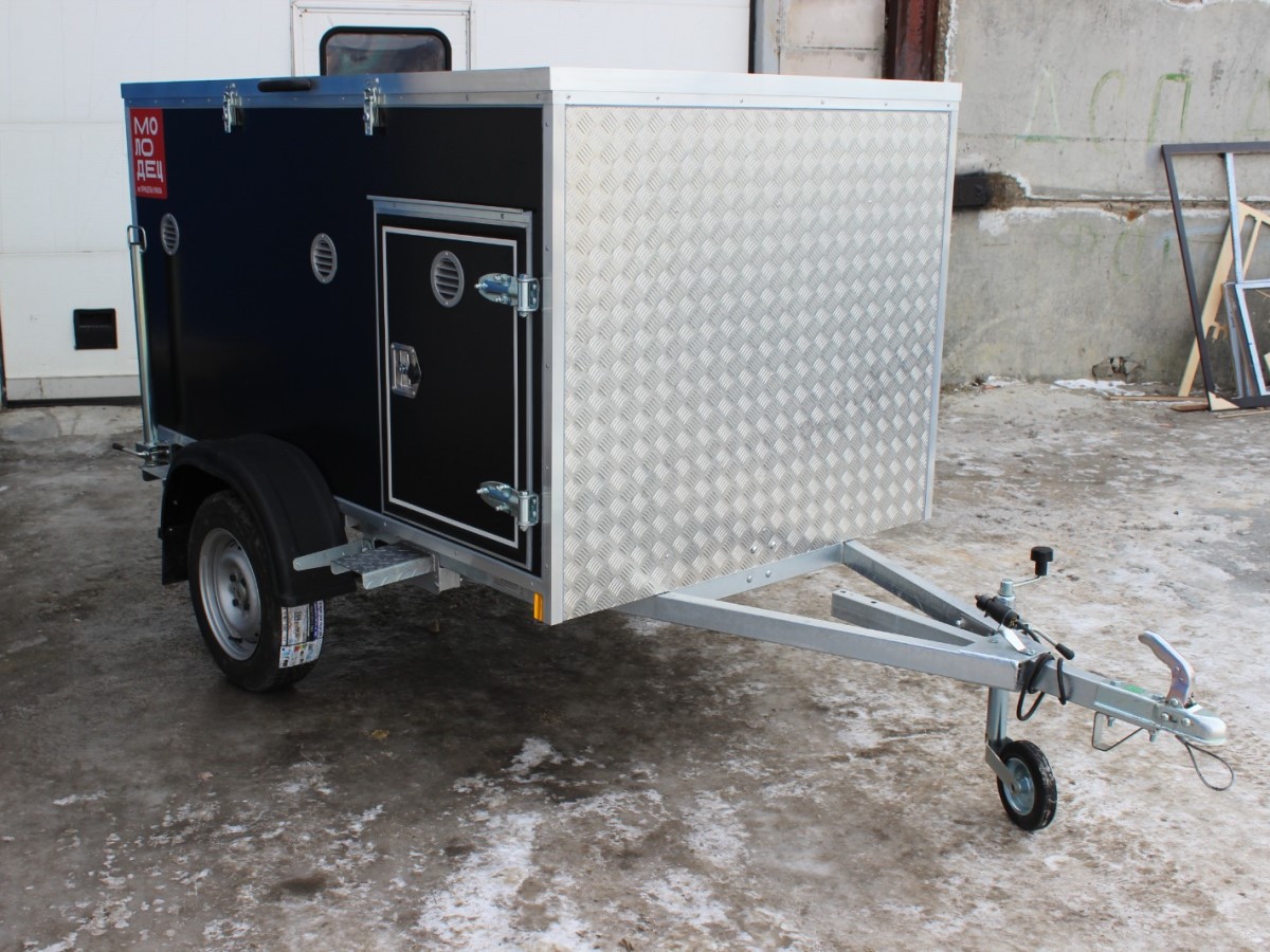 Прицеп-фургон для перевозки 4-х собак (R13) фото