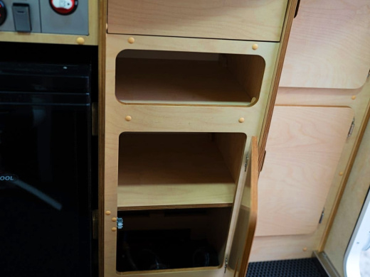 Автодом "МОЛОДЕЦ" R13 (X89958320S0JT6005) фото