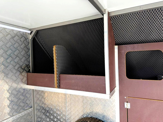 Фургон "МОЛОДЕЦ" 3,0х1,5/1,65 (R16) Черный (ЕА180922F3MC30003) фото