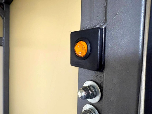 Фургон "МОЛОДЕЦ" 3,5х1,5/1,65 (R13х2) Черный (ЕА180932H4MC30077) фото