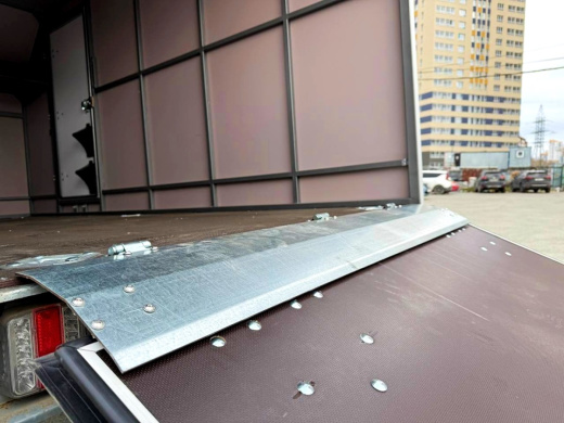 Фургон "МОЛОДЕЦ" 3,5х1,5/1,65 (R16) Белый (ЕА180922H3MC30012) фото