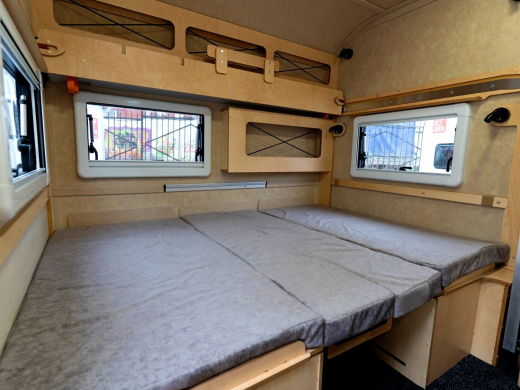 Автодом "МОЛОДЕЦ" R13 (X89958320S0JT6004) фото