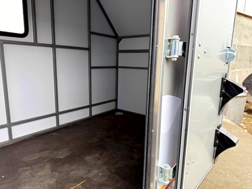 Фургон "МОЛОДЕЦ" 3,5х1,5/1,65 (R13х2) Серый (ЕА180932H4MC30075) фото