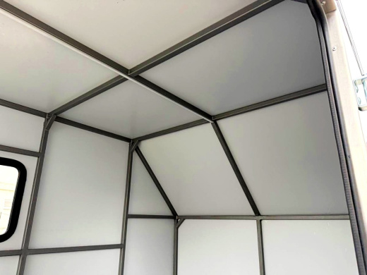 Фургон "МОЛОДЕЦ" 3,0х1,5/1,65 (R13х2) Черный (ЕА180932F3MC30004) фото