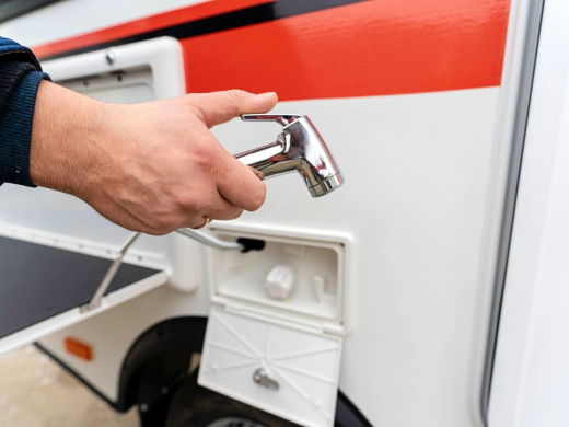 Автодом "МОЛОДЕЦ" R13 (X89958320S0JT6005) фото