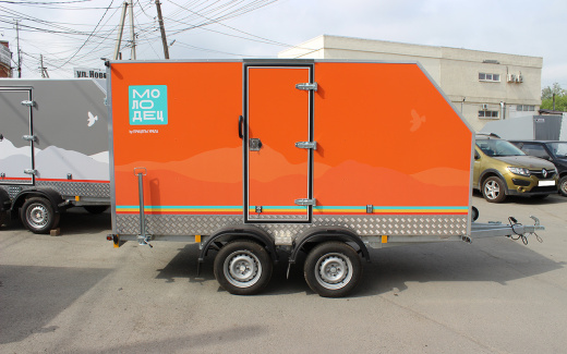 Прицеп — Фургон "МОЛОДЕЦ" 3.5х1.5 (двухосный)  фото