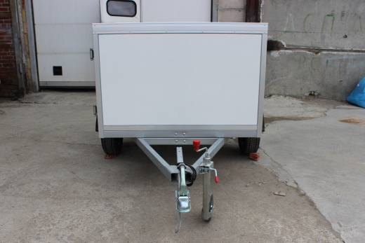 Прицеп-фургон для перевозки 3-х собак (R13) фото