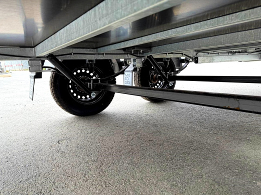 Фургон "МОЛОДЕЦ" 3,5х1,5/1,65 (R13х2) Черный (ЕА180932H4MC30205) фото