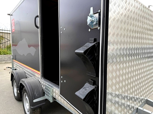 Фургон "МОЛОДЕЦ" 3,5х1,5/1,65 (R13х2) Черный (ЕА180932H4MC30077) фото