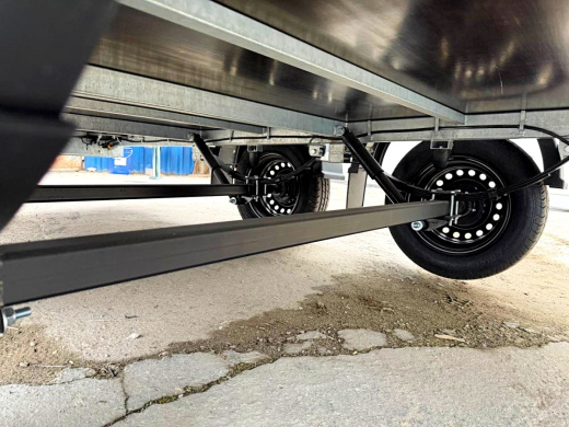 Фургон "МОЛОДЕЦ" 3,5х1,5/1,65 (R13х2) Черный (ЕА180932H4MC30202) фото