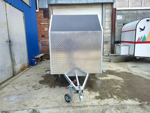 Фургон "МОЛОДЕЦ" 3,5х1,5/1,65 (R16) Черный (ЕА180922H3MC30009) фото