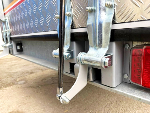 Фургон "МОЛОДЕЦ" 3,5х1,5/1,65 (R13х2) Серый (ЕА180932H4MC30075) фото